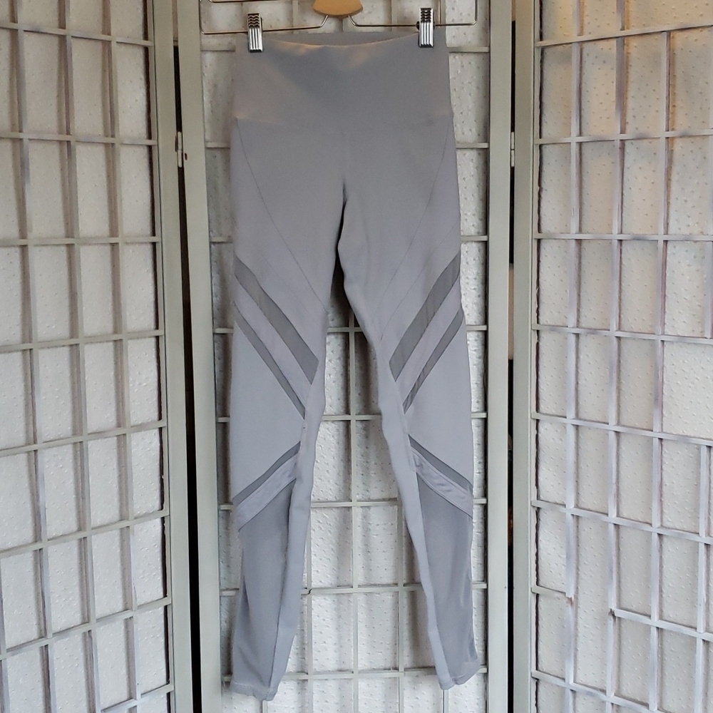 Alo Gray Women's Yoga Gym Pants Leggings With Mesh Details Size XS